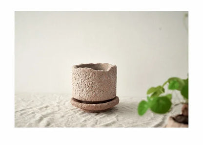 Vase en poterie brute, Pots de fleurs