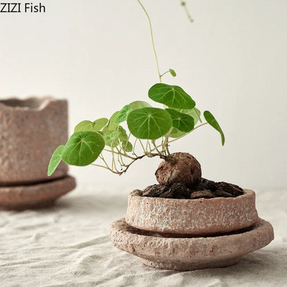Vase en poterie brute, Pots de fleurs