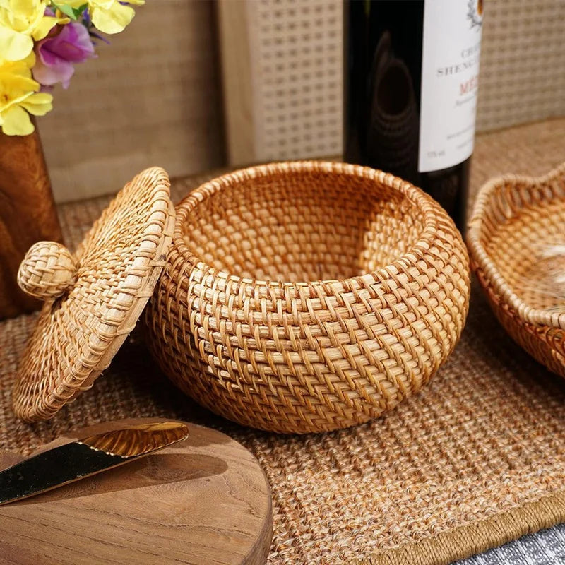 Panier rond en rotin avec couvercle